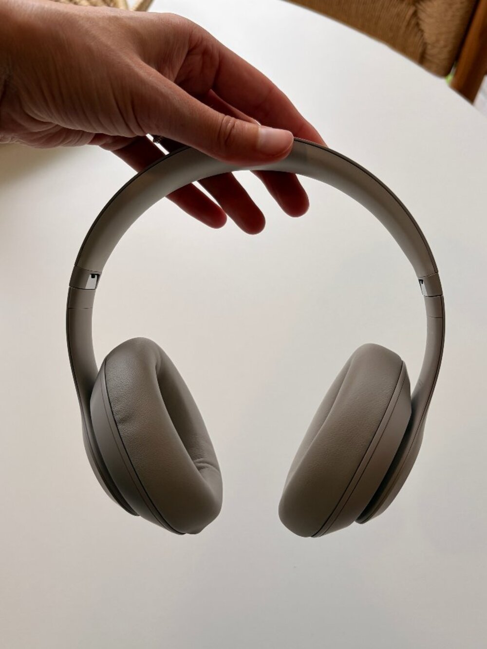 Beats Studio Pro (Over-Ear, Noise Cancelling)